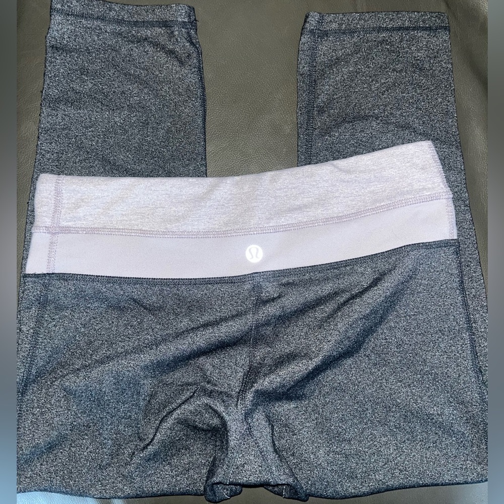 Lululemon cropped leggings size 4